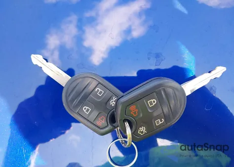 2013 Ford Explorer Xlt z USA, uszkodzony, nr VIN 1FM5K8D89DGB84295